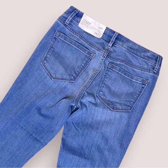 LOFT ANN TAYLOR NWT the modern skinny low rise in Light wash - Picture 4 of 7